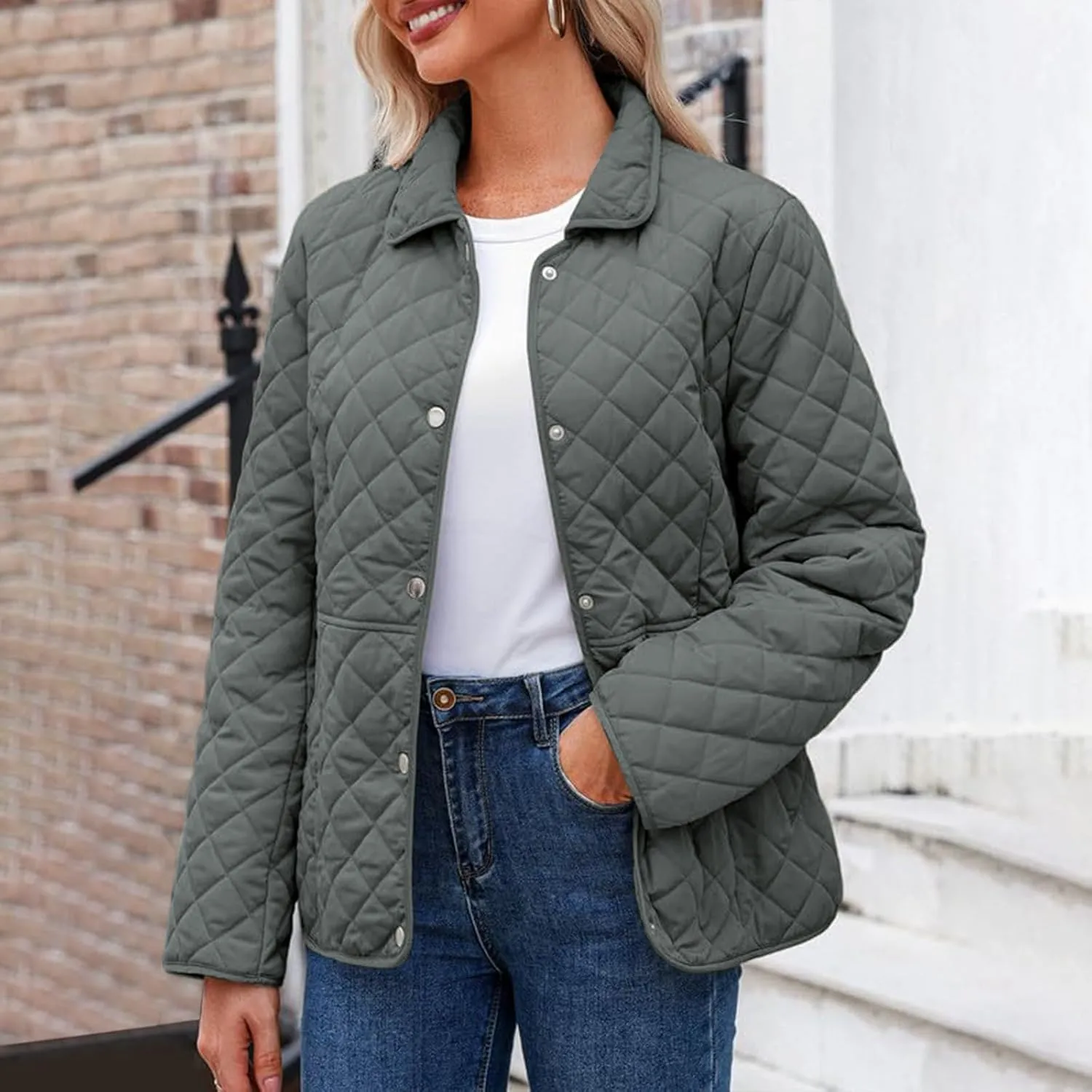 Women's Puffer Jacket Long Sleeve Button Down Lapel Quilted Coats Casual Lightweight Outwear Jacket With Pockets